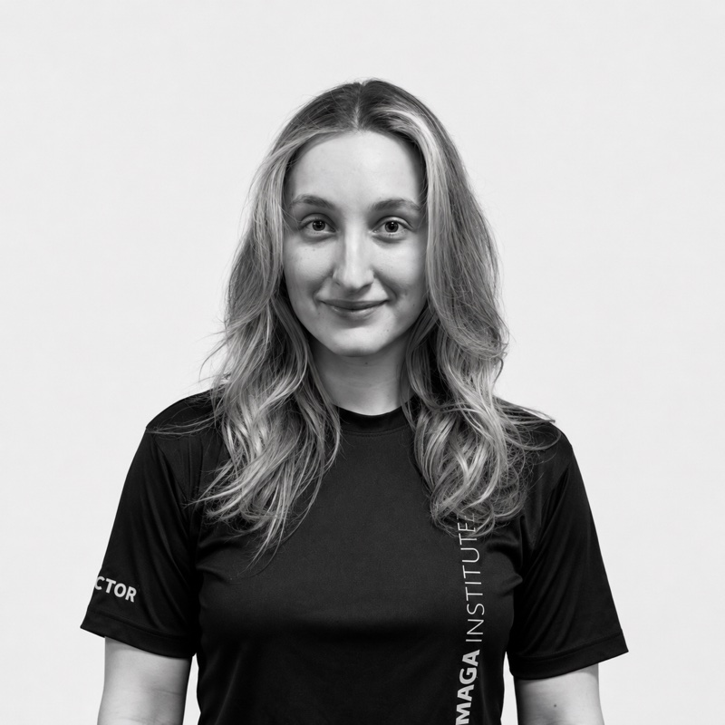 Mia, KMI instructor